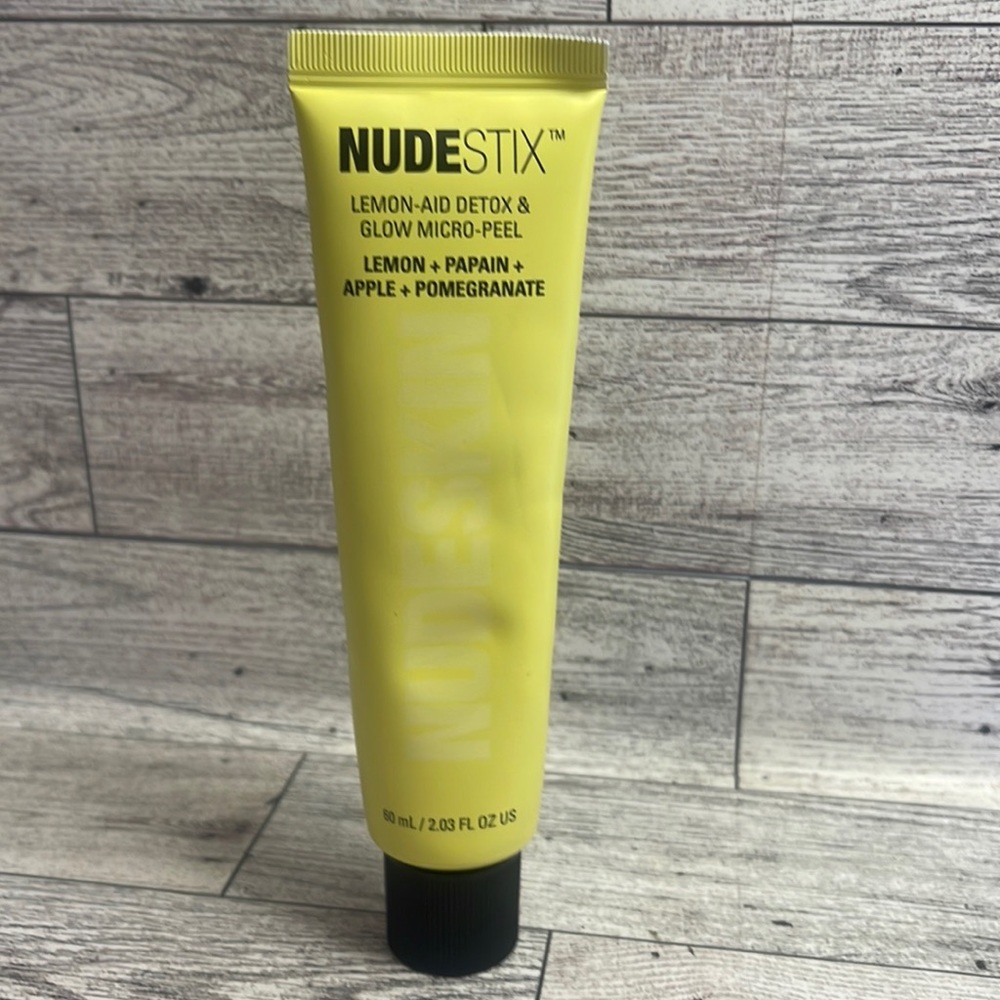 Nudestix lemon-aid detox and glow micro-peel